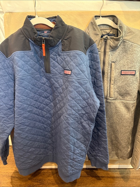 Vineyard Vines Other - Vineyard Vines Quilted Blue Pullover with Black Yoke